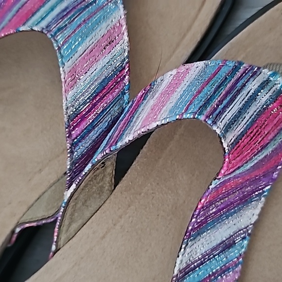 Easy Street Stevie Sandal - Picture 3 of 6